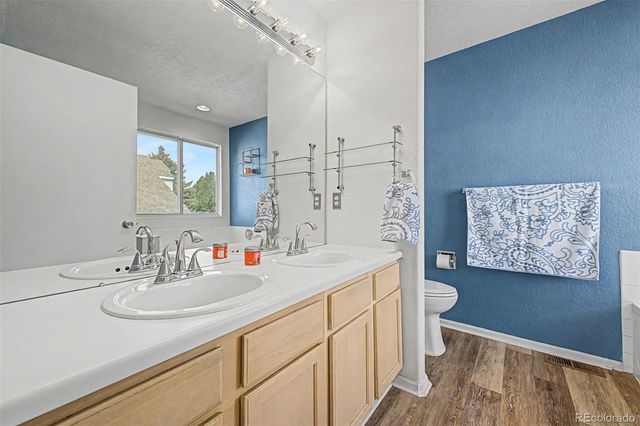 19584 E Ithaca Place, Aurora, CO 80013
