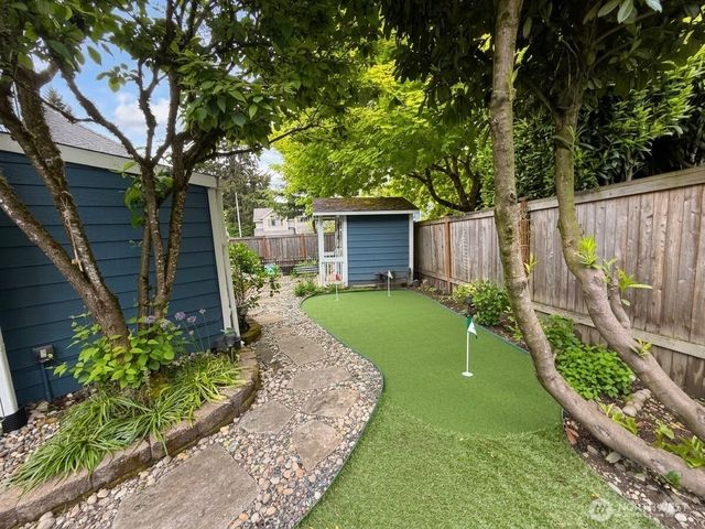 11208 42nd Avenue SE, Everett, WA 98208