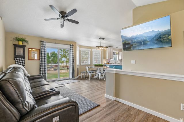 2464 E AUTUMN DR, Eagle Mountain, UT 84005