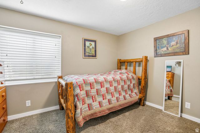 2464 E AUTUMN DR, Eagle Mountain, UT 84005