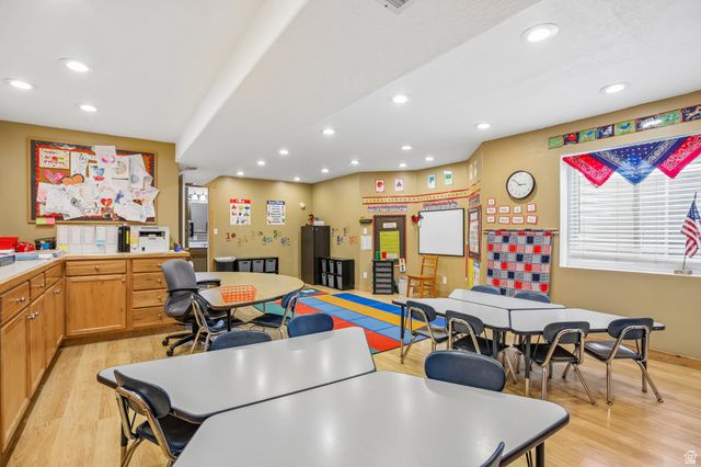 2464 E AUTUMN DR, Eagle Mountain, UT 84005