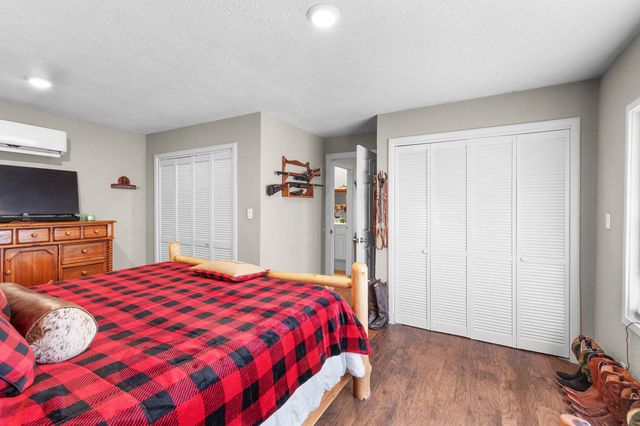 817 Ridgeway, Tow, TX 78672