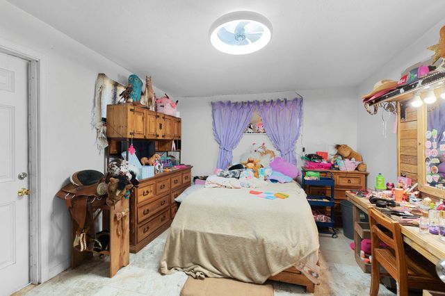 817 Ridgeway, Tow, TX 78672