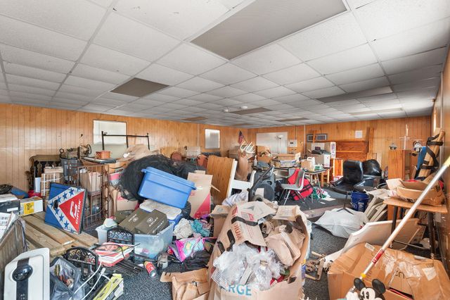 817 Ridgeway, Tow, TX 78672