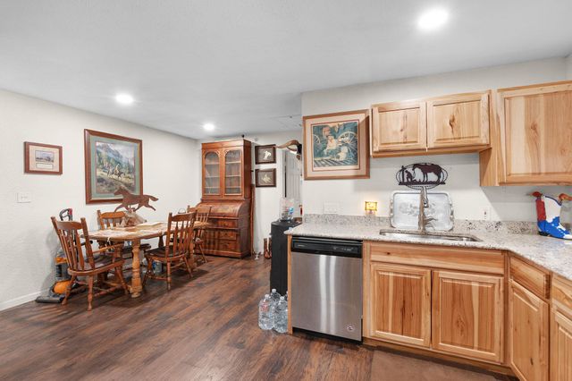 817 Ridgeway, Tow, TX 78672