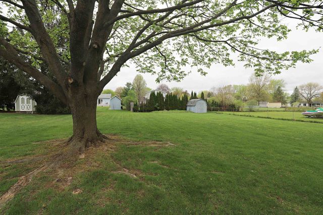 6096 King Arthur Drive, Mundy Twp, MI 48473