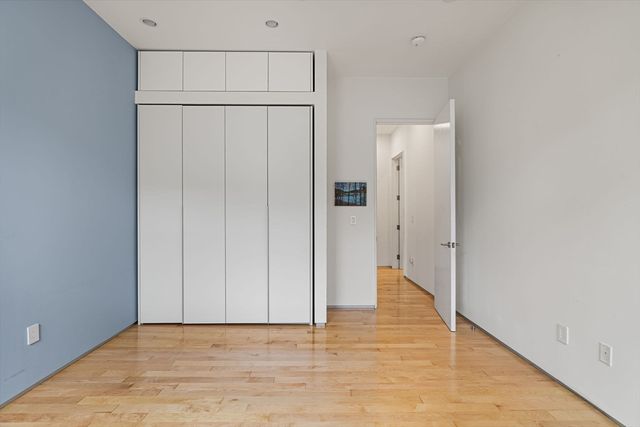 618 East 2nd St 2, Boston, MA 02127