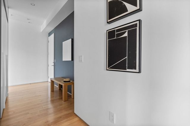 618 East 2nd St 2, Boston, MA 02127