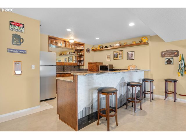 13328 Se JORDAN Ct, Happy Valley, OR 97086