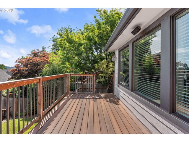 13328 Se JORDAN Ct, Happy Valley, OR 97086