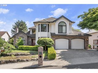 13328 Se JORDAN Ct, Happy Valley, OR 97086