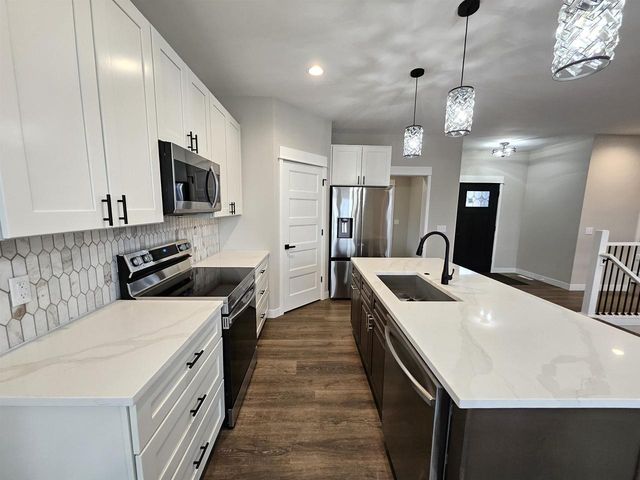 2612 Dorn Drive, Portage, WI 53901