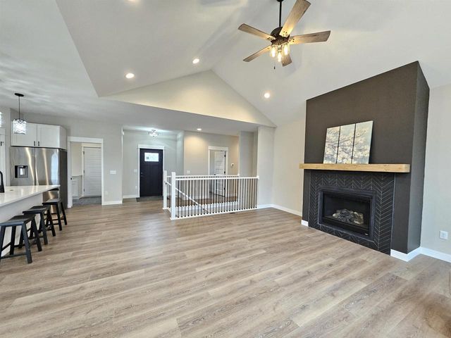 2612 Dorn Drive, Portage, WI 53901