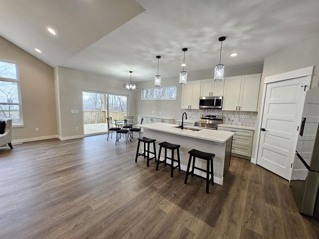 2612 Dorn Drive, Portage, WI 53901