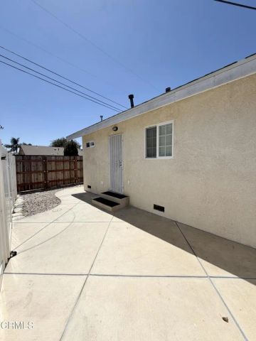 3502 Nyeland Avenue, Oxnard, CA 93036