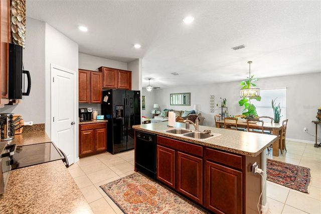 10512 FUZZY CATTAIL STREET, Riverview, FL 33578
