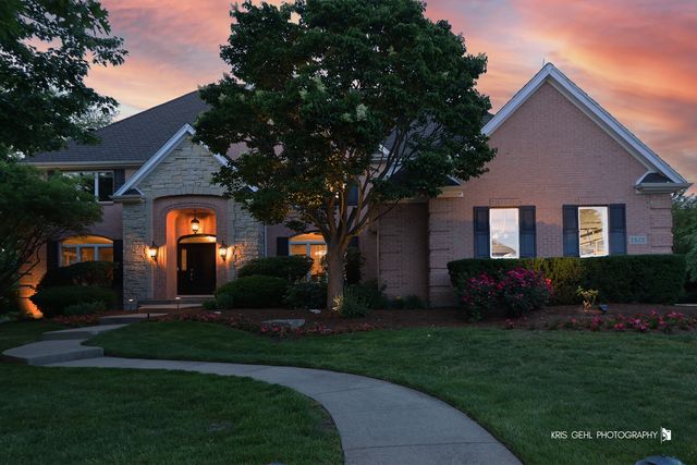2520 Hanford Lane, Aurora, IL 60502