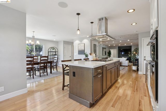 3744 Northridge Dr, Concord, CA 94518