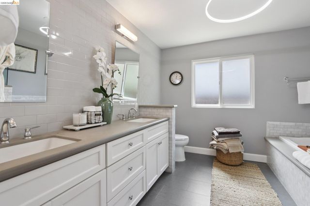 3744 Northridge Dr, Concord, CA 94518