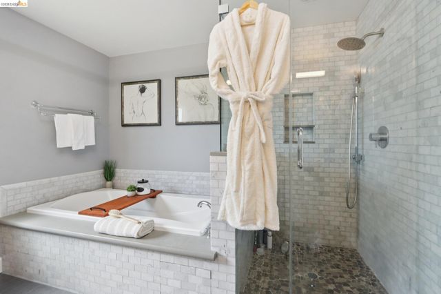 3744 Northridge Dr, Concord, CA 94518