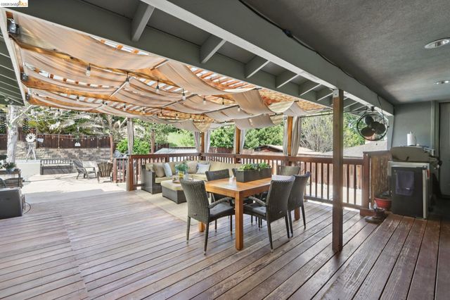 3744 Northridge Dr, Concord, CA 94518