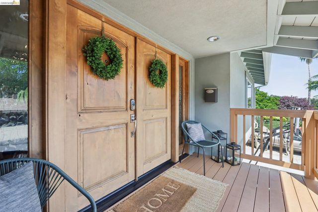 3744 Northridge Dr, Concord, CA 94518