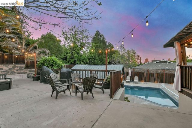 3744 Northridge Dr, Concord, CA 94518