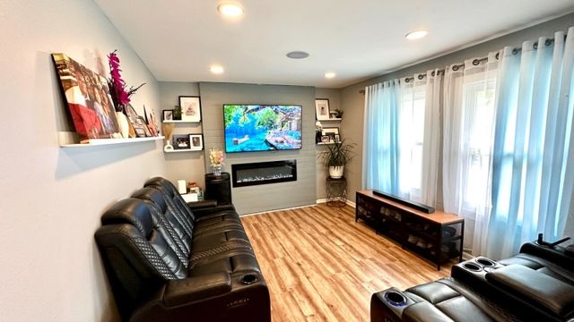 72 Valley View Rd, Hillside Twp., NJ 07205
