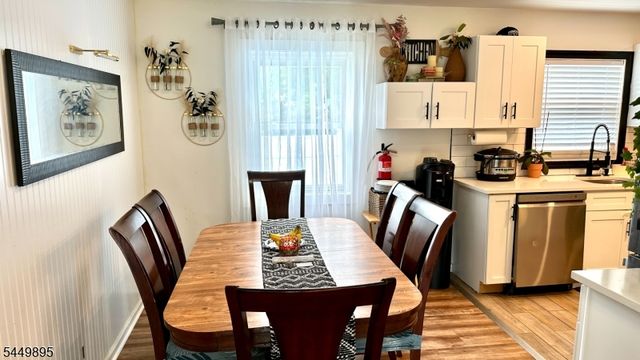 72 Valley View Rd, Hillside Twp., NJ 07205