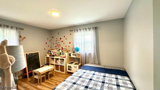 72 Valley View Rd, Hillside Twp., NJ 07205