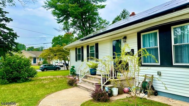 72 Valley View Rd, Hillside Twp., NJ 07205