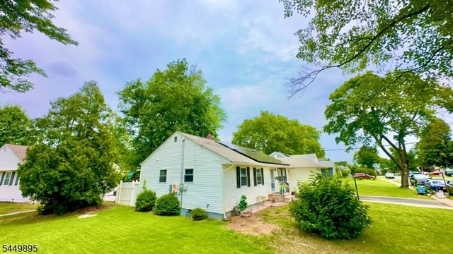 72 Valley View Rd, Hillside Twp., NJ 07205