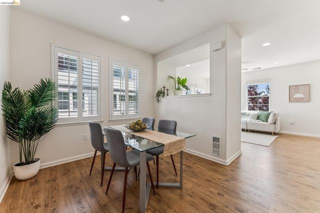 1753 Northshore Dr, Richmond, CA 94804