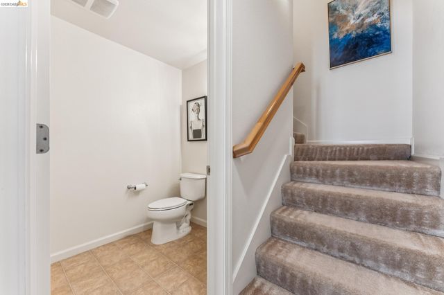 1753 Northshore Dr, Richmond, CA 94804