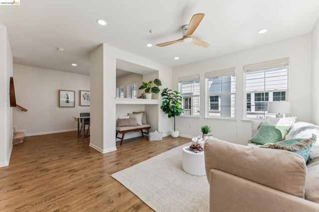 1753 Northshore Dr, Richmond, CA 94804