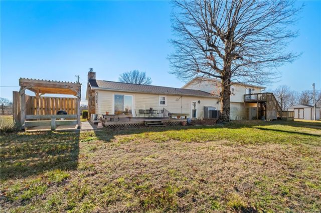 18880 S Skylight Mountain Road, Canehill, AR 72717