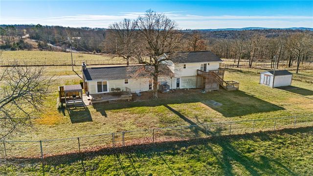 18880 S Skylight Mountain Road, Canehill, AR 72717