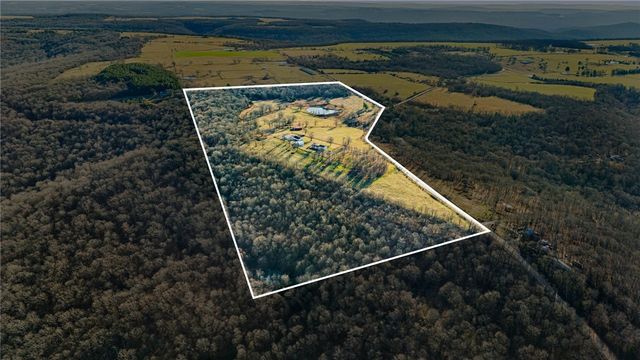 18880 S Skylight Mountain Road, Canehill, AR 72717