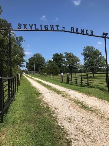 18880 S Skylight Mountain Road, Canehill, AR 72717