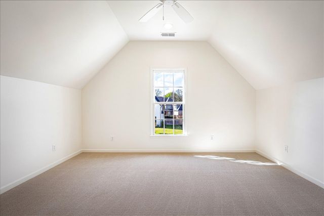 9140 CHEATHAM LN, Germantown, TN 38138