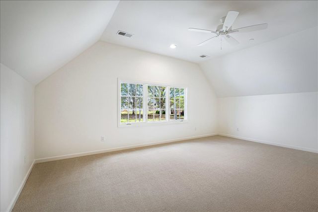 9140 CHEATHAM LN, Germantown, TN 38138