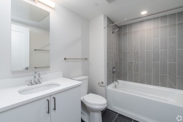 605 Concord 209ADA, Cambridge, MA 02138