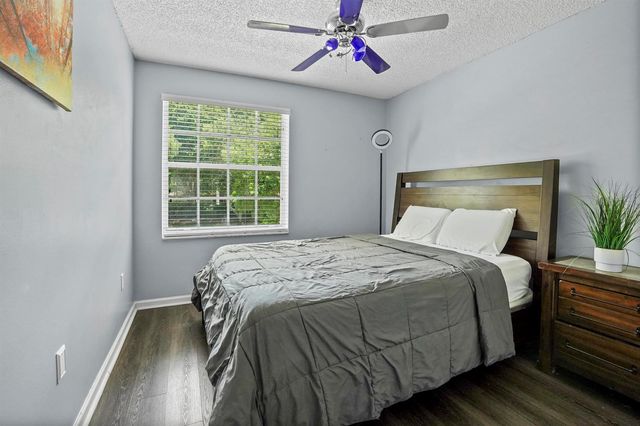 9670 Wolcott Place, Wellington, FL 33414
