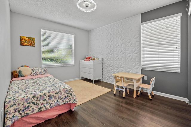 9670 Wolcott Place, Wellington, FL 33414