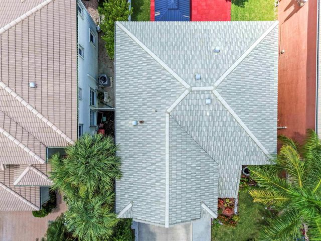 9670 Wolcott Place, Wellington, FL 33414