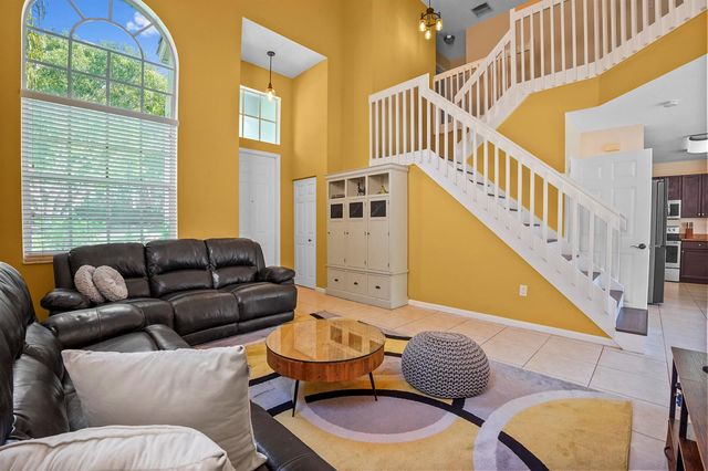 9670 Wolcott Place, Wellington, FL 33414