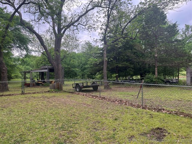 221 Cross Creek, Lone Grove, OK 73443