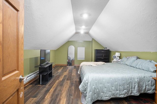 846 University Ave W, Minot, ND 58703