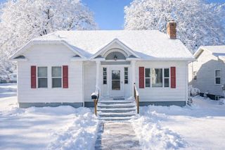 846 University Ave W, Minot, ND 58703