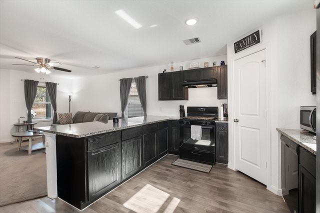 802 Road 5138, Cleveland, TX 77327